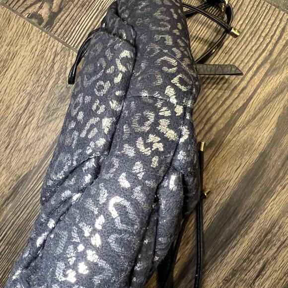 Juicy Couture Leopard Print Crossbody Bag - Picture 4 of 8